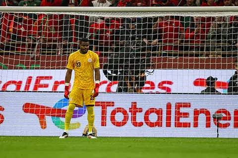 تصدى لصلاح ومرموش.. ماذا قدم نوابيلي في مباراة نيجيريا أمام منتخب مصر؟